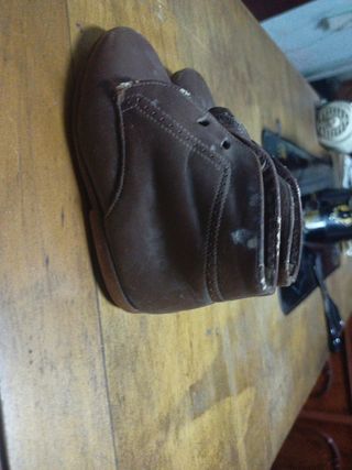 Zapato vintage de niño