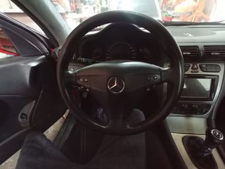 Mercedes-Benz C220 sport coupe