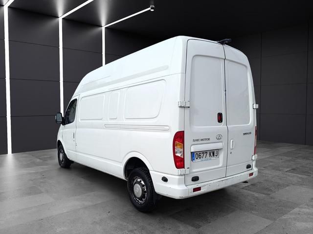 MAXUS V80 2.5 dCi L2 H3 100 kW (136 CV)