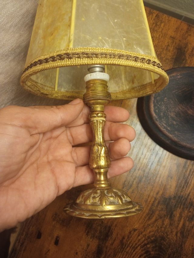 Lámparas antiguas años 1940 bronce y piel