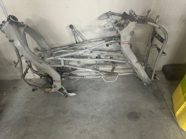 2 chasis de Aprilia RS 50