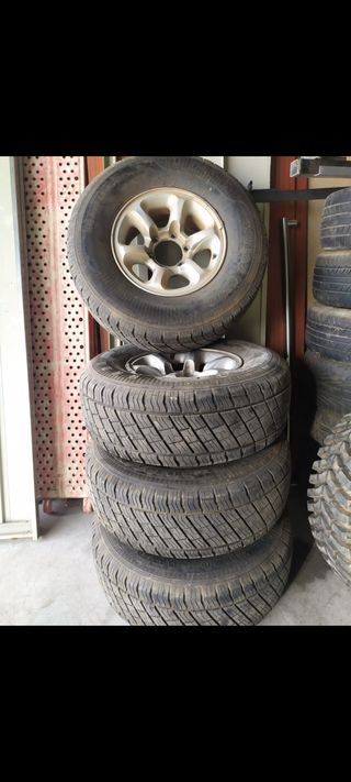 Ruedas de Mitsubishi 