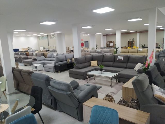 OUTLET SOFÁS, CAMAS,MESAS, DECORACIÓN