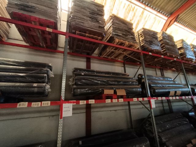 LOTE ESTANTERÍAS PARA PALETIZADO