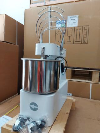 AMASADORA EVO PARA 8 KG DE MASA TOTAL 