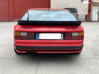 Porsche 944 turbo 1985