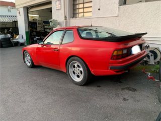 Porsche 944 turbo 1985