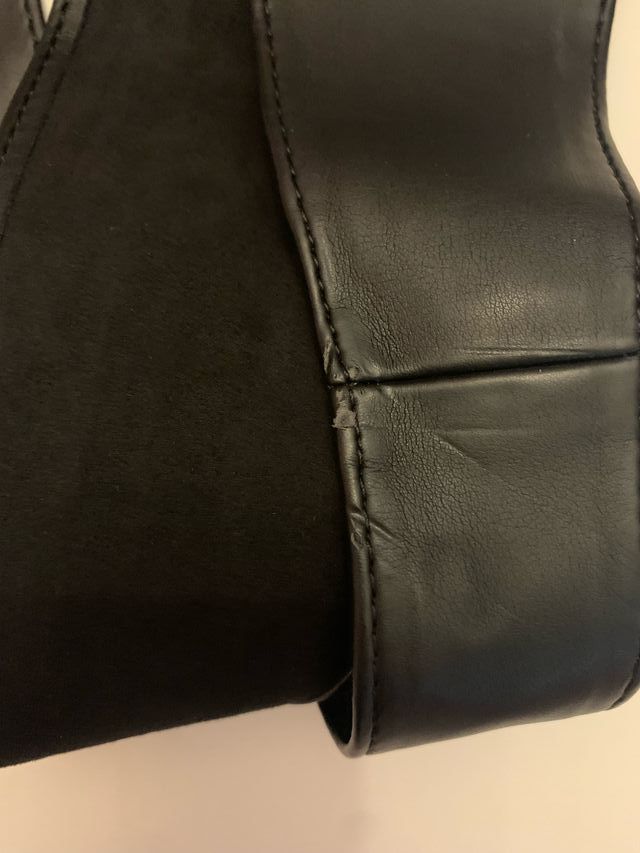 Cintura similpelle nera da annodare in vita