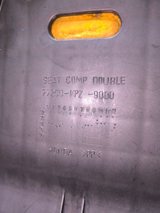 ASIENTO HONDA COMPLETO 77200