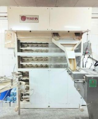 SE TRASPASA OBRADOR PAN ARTESANO