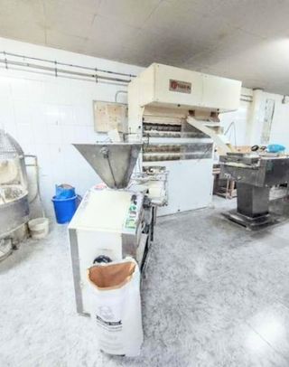 SE TRASPASA OBRADOR PAN ARTESANO
