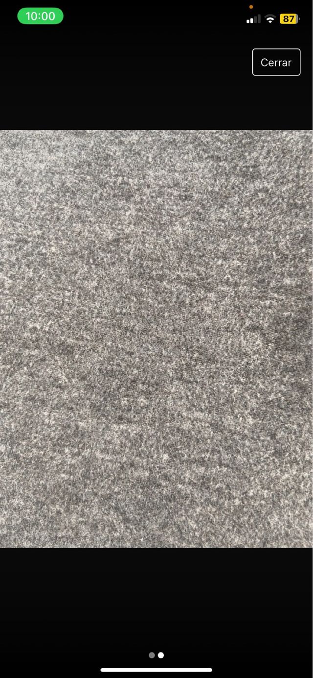 Pantalón gris de punto