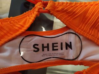 Bikini naranja