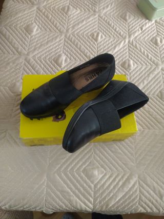 OFERTA   Mocasines 24h  color negro n 38