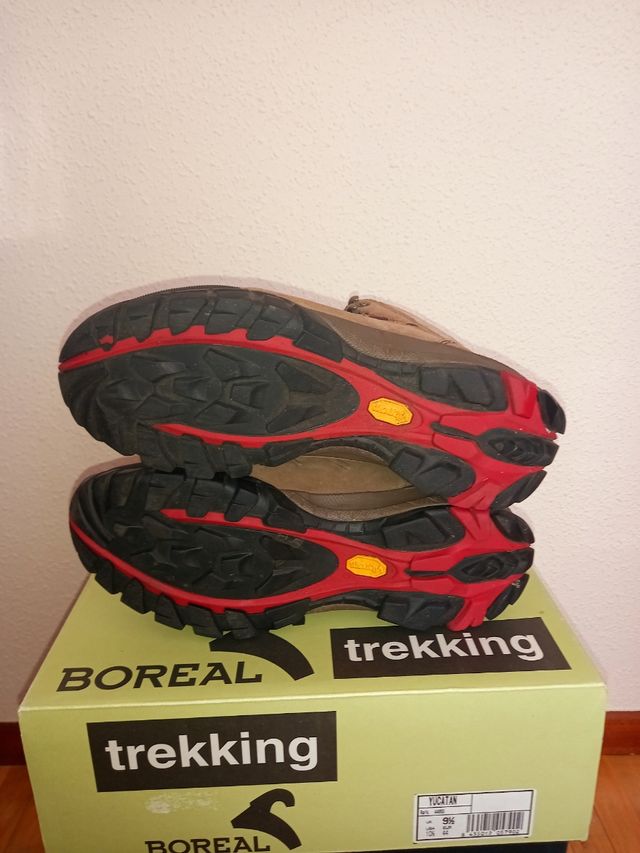 Botas Trekking BOREAL