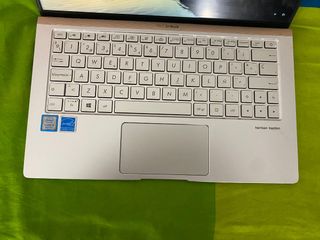 Portátil Asus ZenBook 