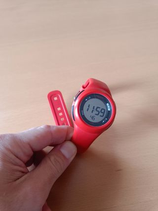 Reloj cronómetro rojo