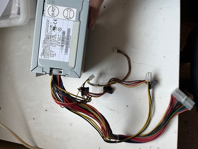 Fuente de alimentación 300W