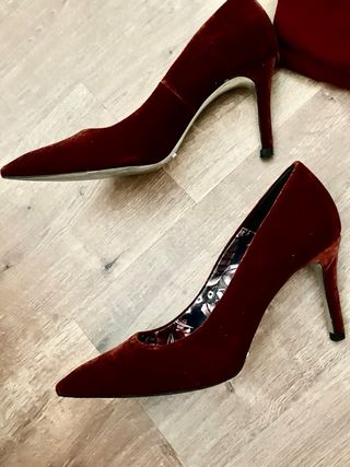 Zapatos tacon talla 41 Uterque 