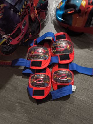 Patines y protecciones Blaze.