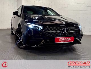 Mercedes-Benz A250e AMG 2024