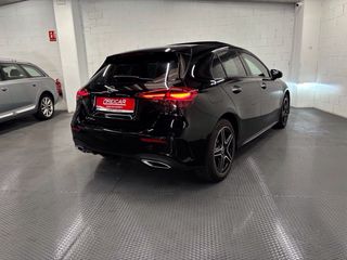 Mercedes-Benz A250e AMG 2024