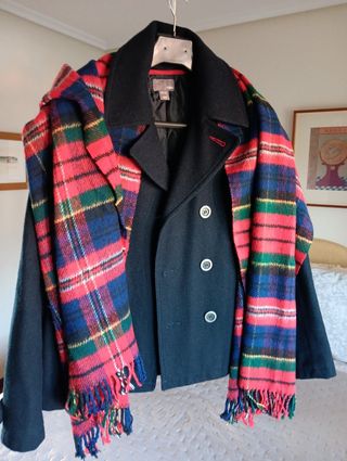 Chaquetón marinero con maxi bufanda 