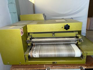 Maquina termofijadora/calandra