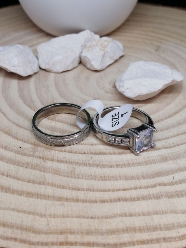 Juego de Anillo de Matrimonio y Compromiso