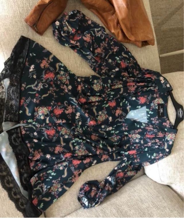 Vestido estampado guts & love encaje xs