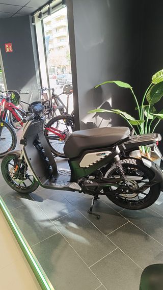 Moto Electrica Fantic Issimo 49cc OFERTA