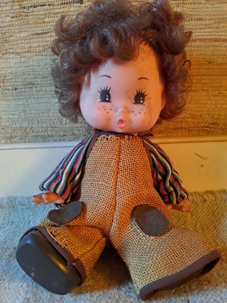 Bambola Effe anni '70