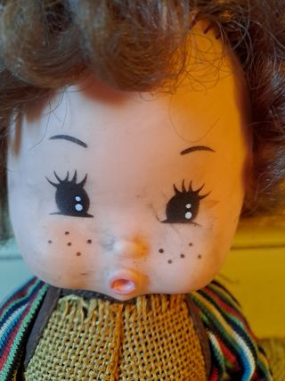 Bambola Effe anni '70