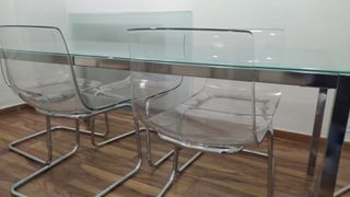 sedia trasparente modello Tobias Ikea