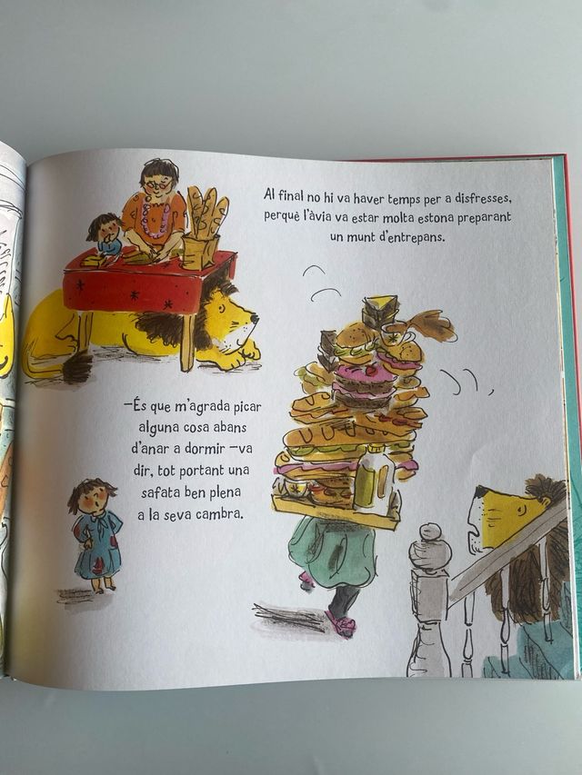 Com amagar un lleó a l'àvia