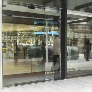 Puertas Automáticas: Comodidad y Seguridad