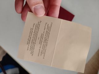 Marco de plata con parte trasera de madera maciza