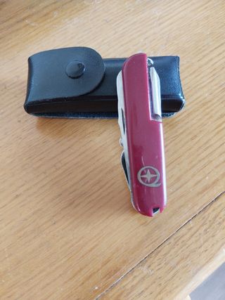 Navaja multiusos SUIZA