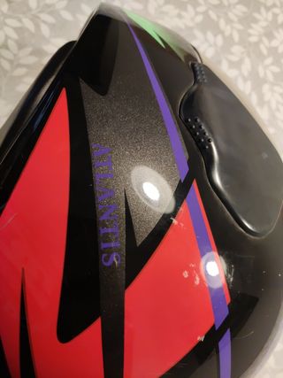 Casco moto pequeño 