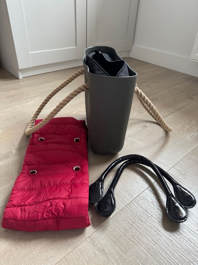 Bolso impermeable. Marca O Bag.