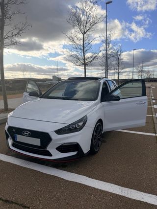 Hyundai i30N Performance Sky