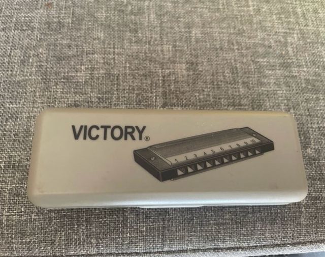 Armónica Victory nueva