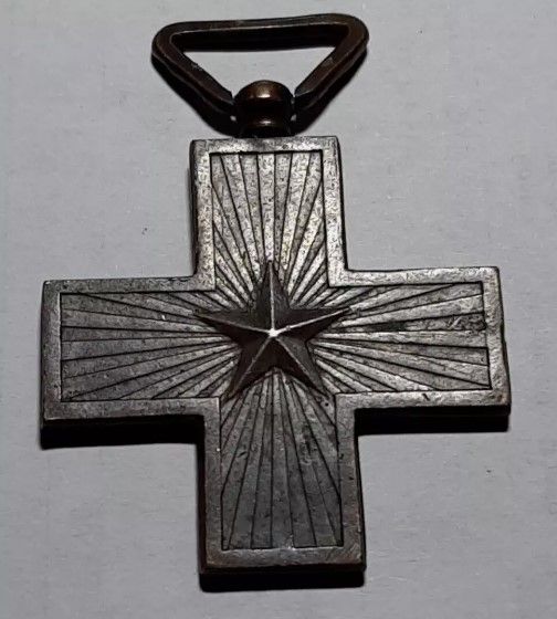 Croce al MERITO DI GUERRA
