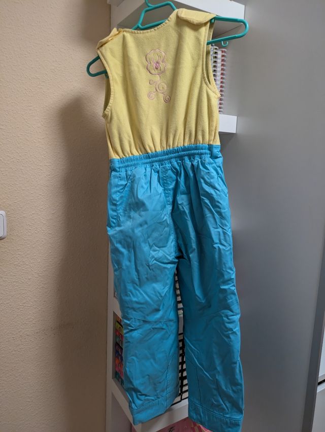 Dos conjuntos esquí talla 6, 110