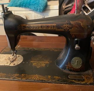 Maquina de coser SINGER