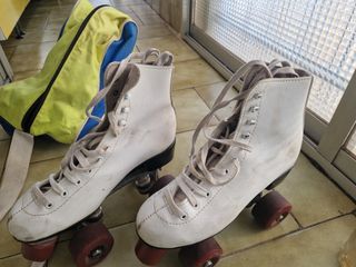 Patines artisticos 4 ruedas vintage con su bolsa