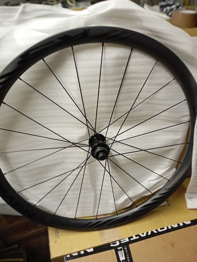 Coppia ruote nuove carbonio per Gravel