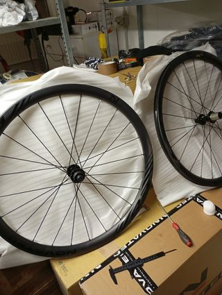 Coppia ruote nuove carbonio per Gravel