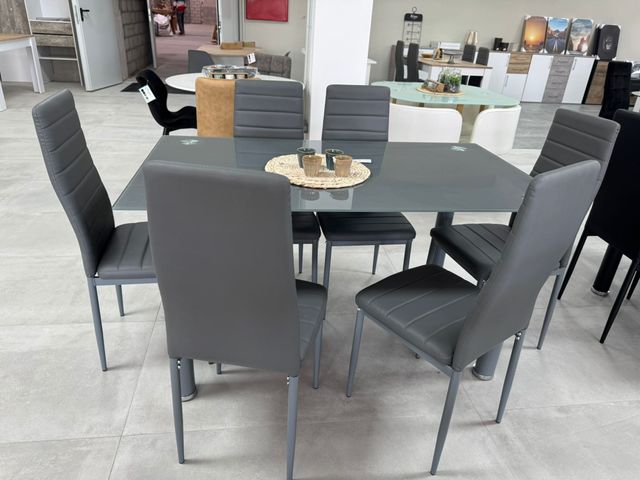 Oferta Mesa de Comedor con 6 Sillas 140cm
