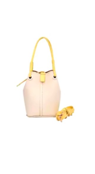 Bolso echéis a mano de cuero cup